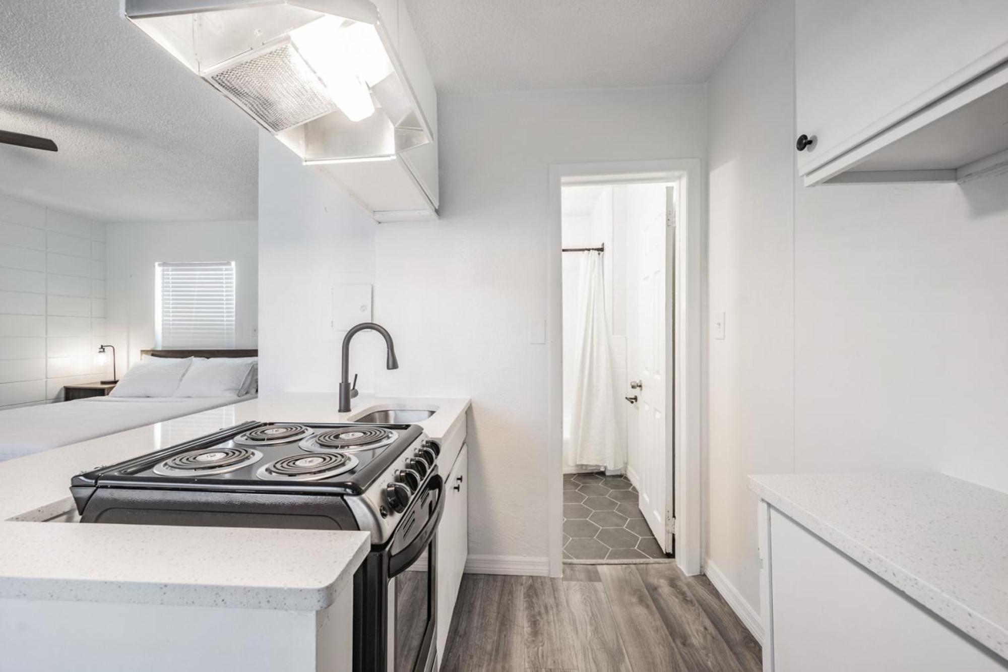 Spacious Studio Apartment Near Nightlife & Dining! San Petersburgo Exterior foto